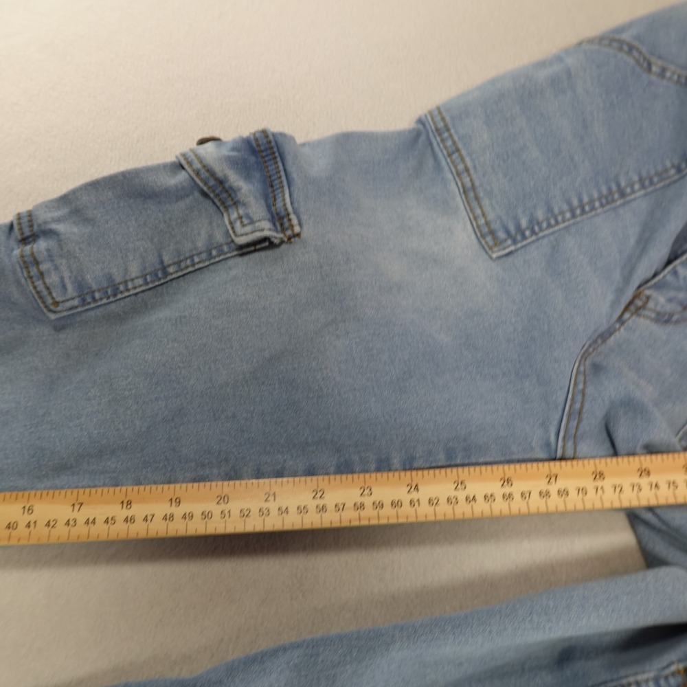 Celebrity Ace Jeans Size 7/28 Blue 90s Skater Cargo Pockets Y2K Grunge - Picture 9 of 14